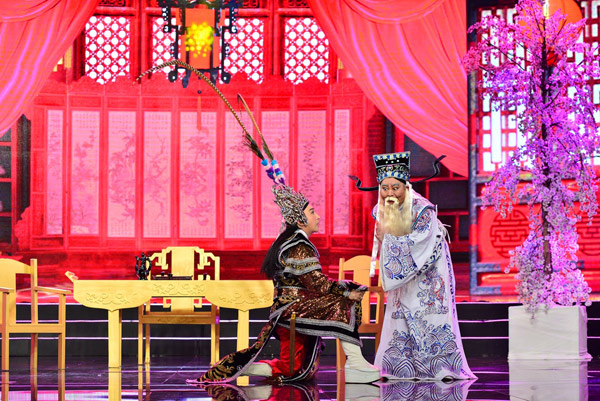 Kim Tử Long hội ngộ Thanh Tòng, Quế Trân trên sân khấu hài