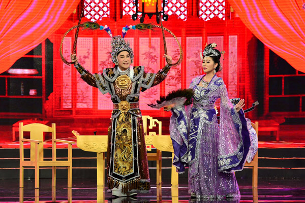 Kim Tử Long hội ngộ Thanh Tòng, Quế Trân trên sân khấu hài